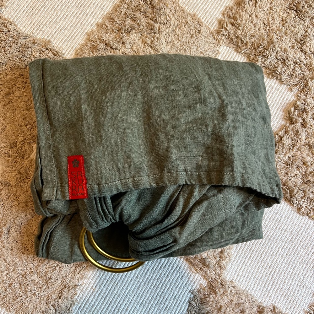 Sakura Bloom ring sling- moss